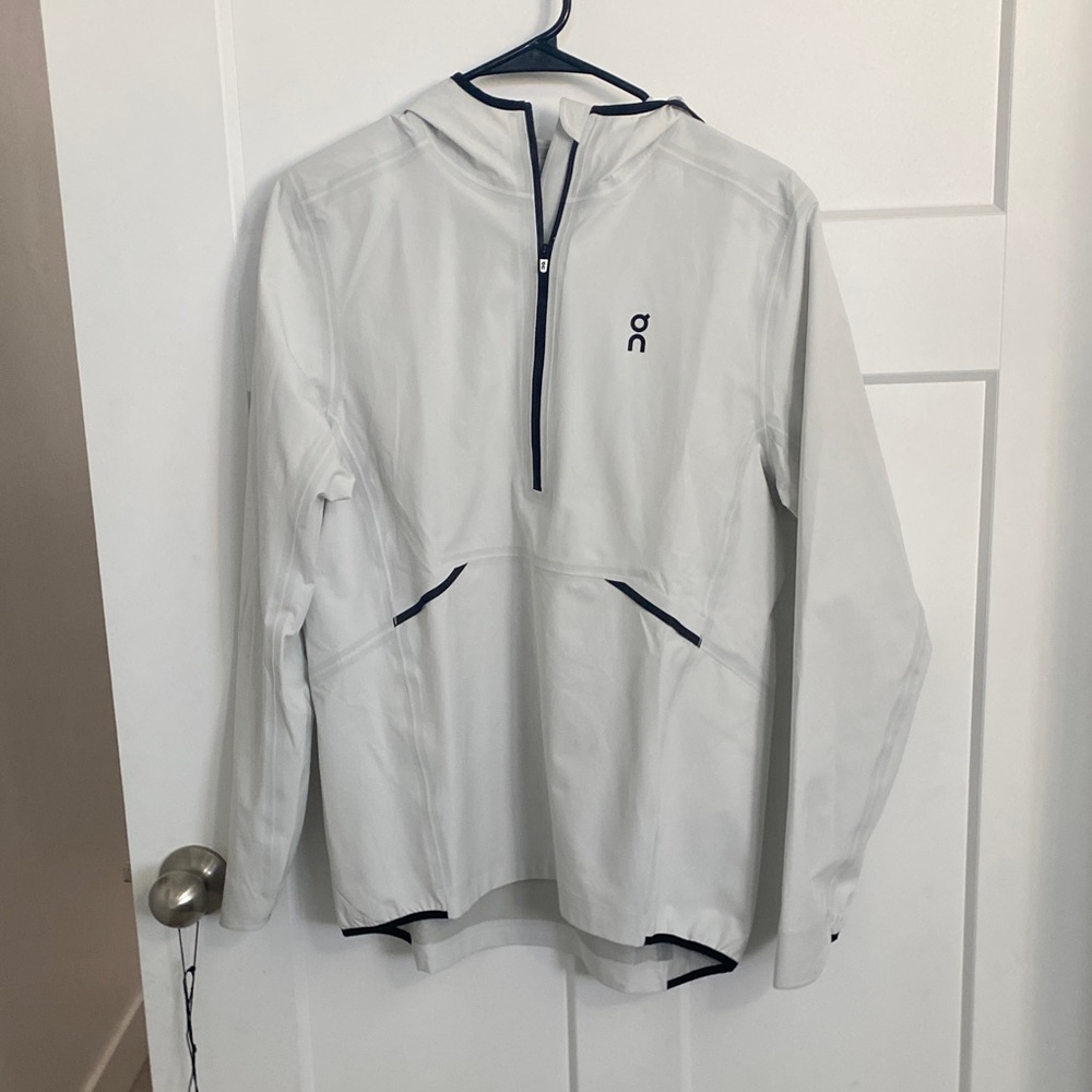On Running waterproof Anorak